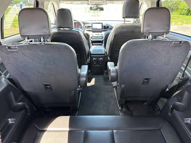 Certified 2023 Ford Explorer XLT w/ Equipment Group 202A AWD/4WD image 13