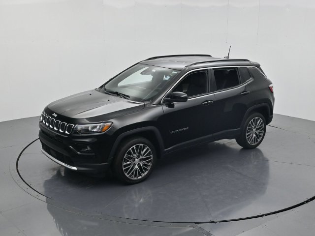 Used 2023 Jeep Compass Limited AWD/4WD image 20