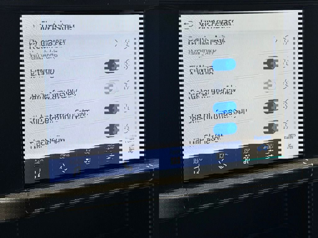 Certified 2026 Ford F250 XLT w/ 360-Degree Camera Package image 35