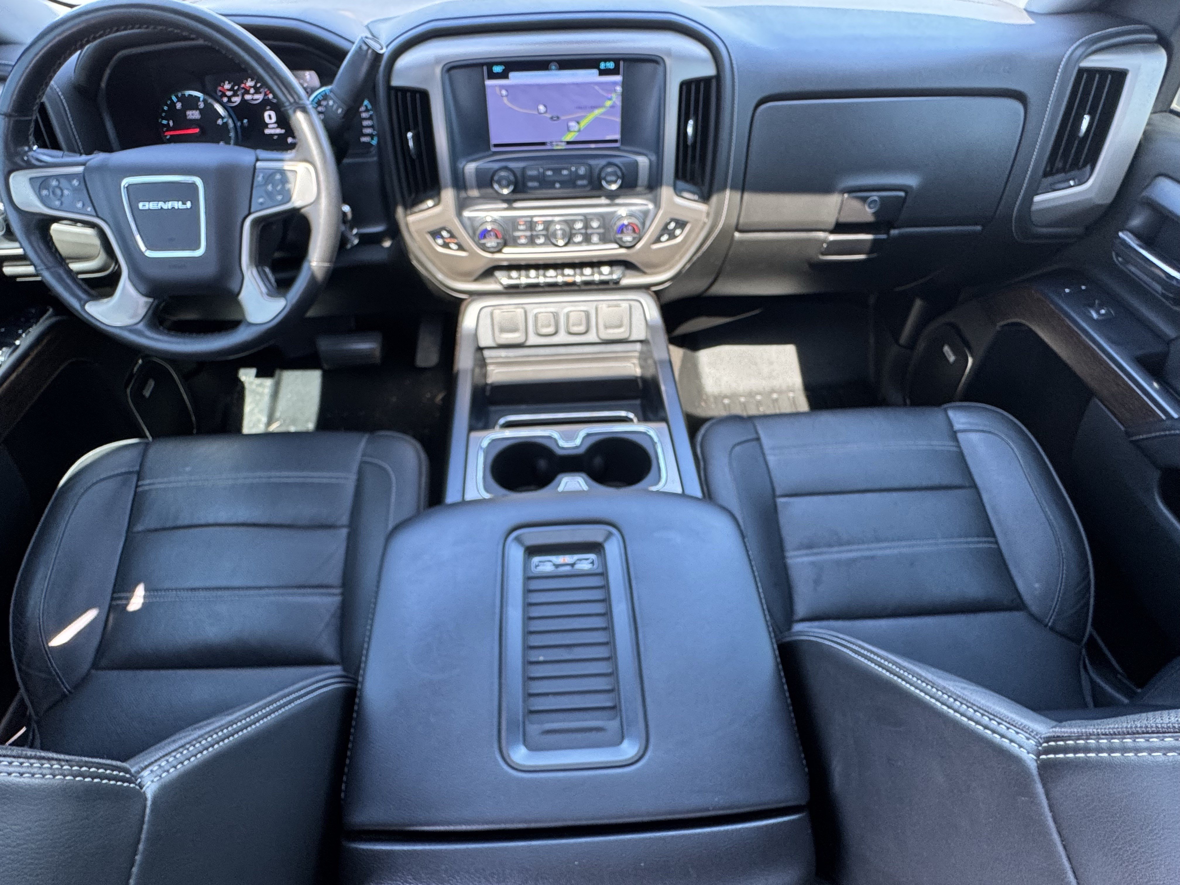 Used 2017 GMC Sierra 3500 Denali w/ Duramax Plus Package AWD/4WD image 27