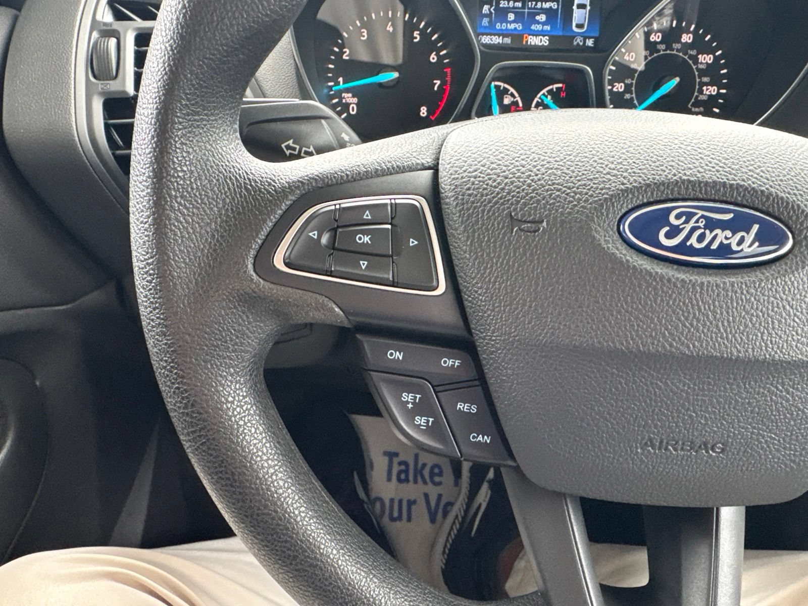 Certified 2018 Ford Escape SE w/ SE Sync 3 Package AWD/4WD image 30