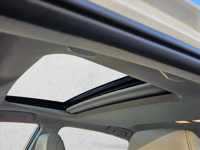 Used 2018 Toyota Avalon Limited image 14