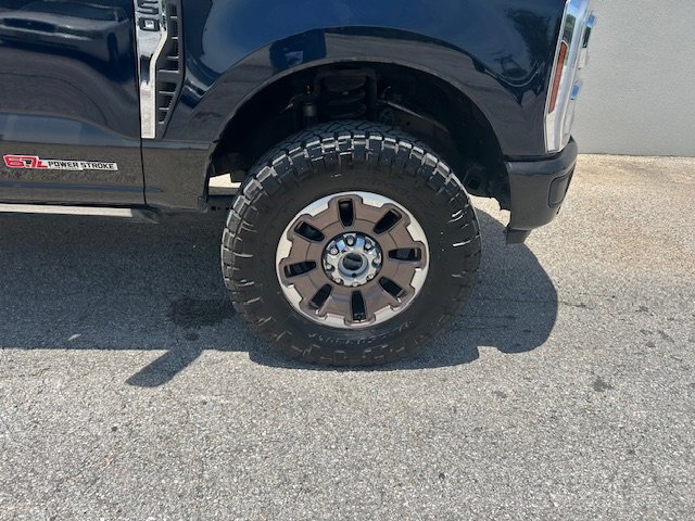 Certified 2025 Ford F250 King Ranch AWD/4WD image 2