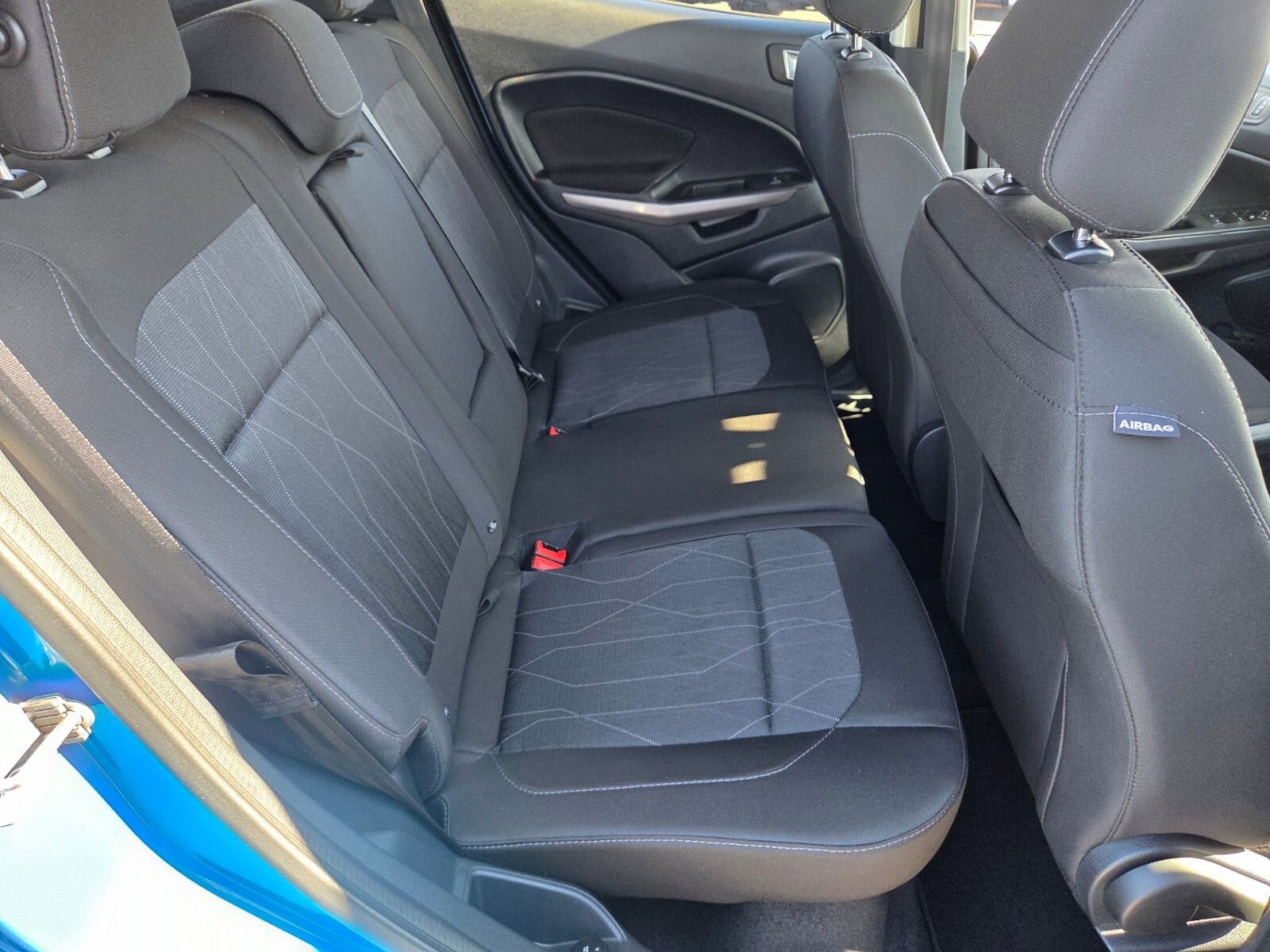 Certified 2019 Ford EcoSport SE w/ SE Convenience Package image 15