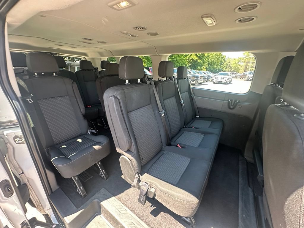 Certified 2023 Ford Transit 350 XLT RWD image 9