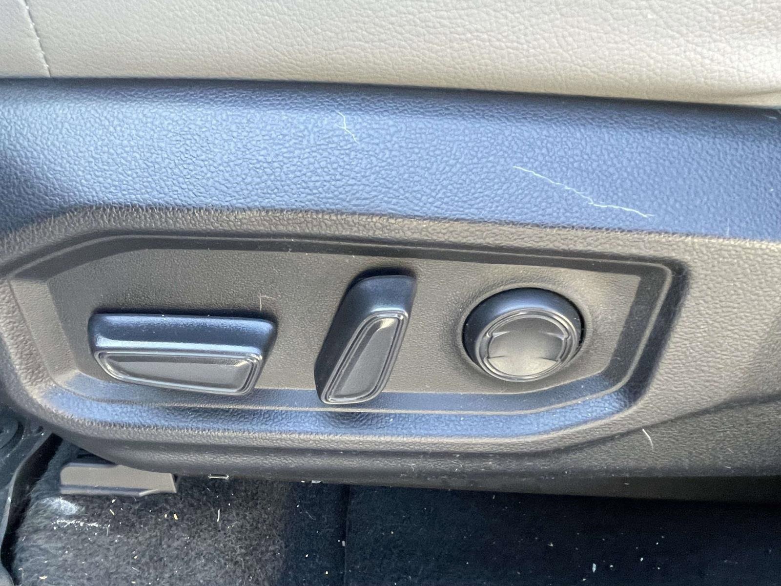 Used 2024 Toyota Tundra SR5 w/ SR5 Premium Package image 15