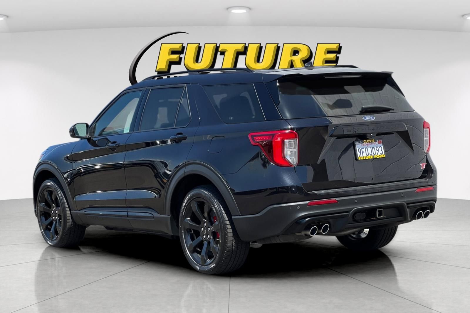 Certified 2022 Ford Explorer ST w/ Equipment Group 401A AWD/4WD image 5