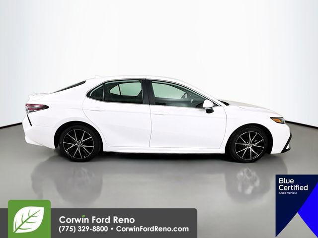 Used 2023 Toyota Camry SE image 6
