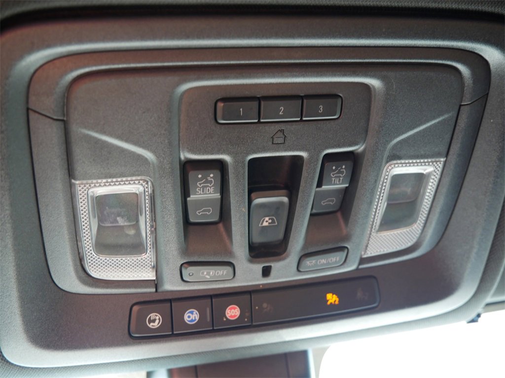 Used 2020 Chevrolet Silverado 3500 High Country w/ Z71 Off-Road Package image 24