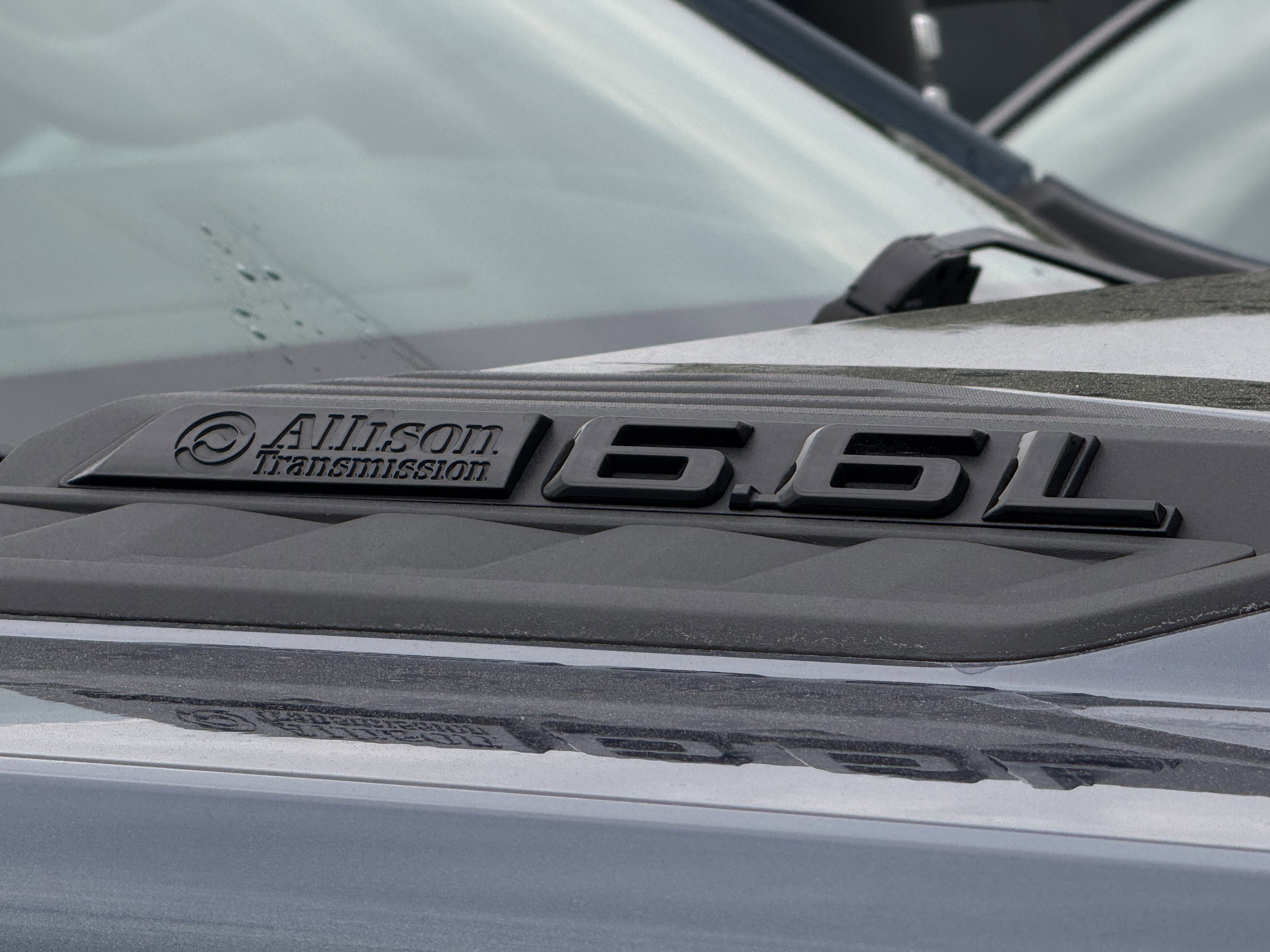 Used 2025 Chevrolet Silverado 2500 LTZ w/ LTZ Plus Package image 6