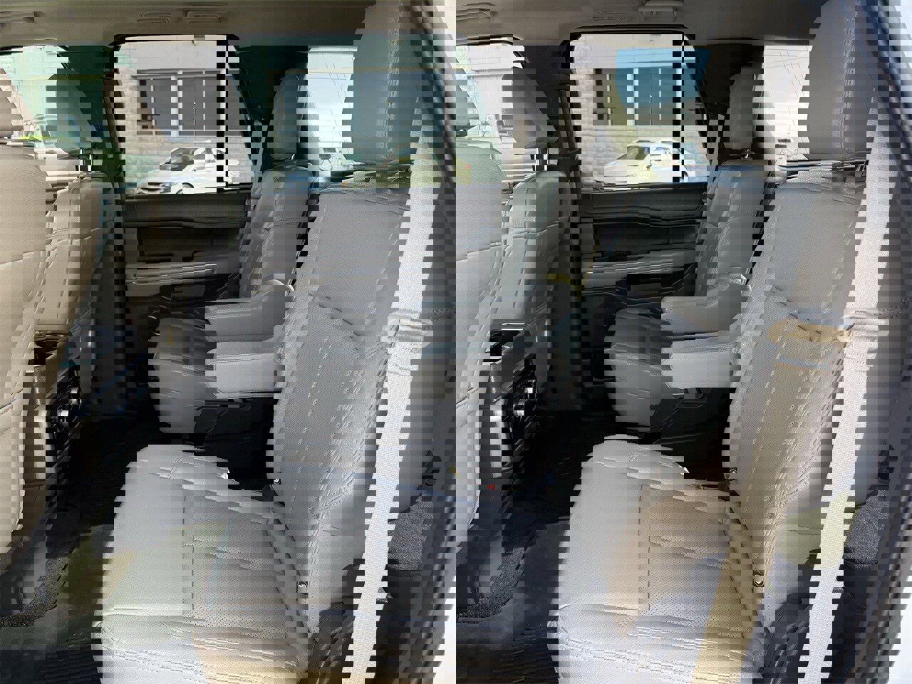 Certified 2021 Ford Expedition XLT image 27