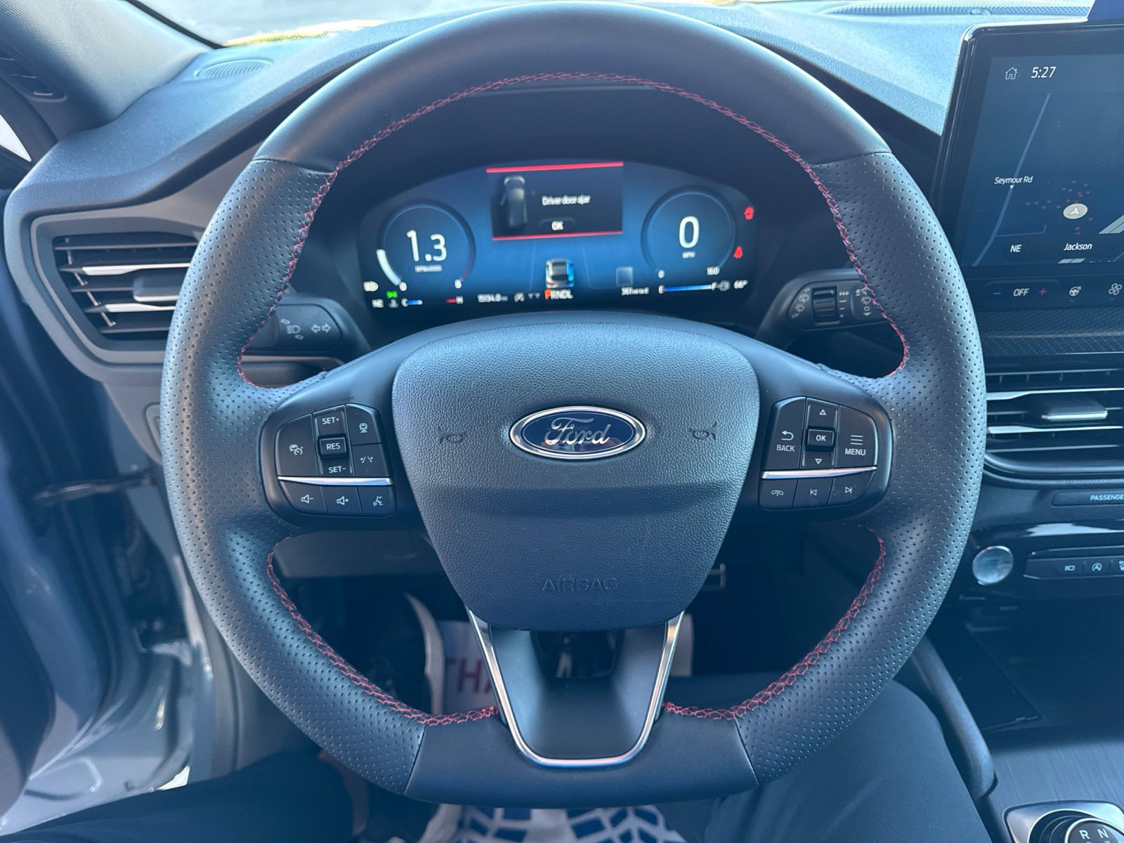 Certified 2024 Ford Escape ST-Line Select w/ Tech Pack #2 AWD/4WD image 27