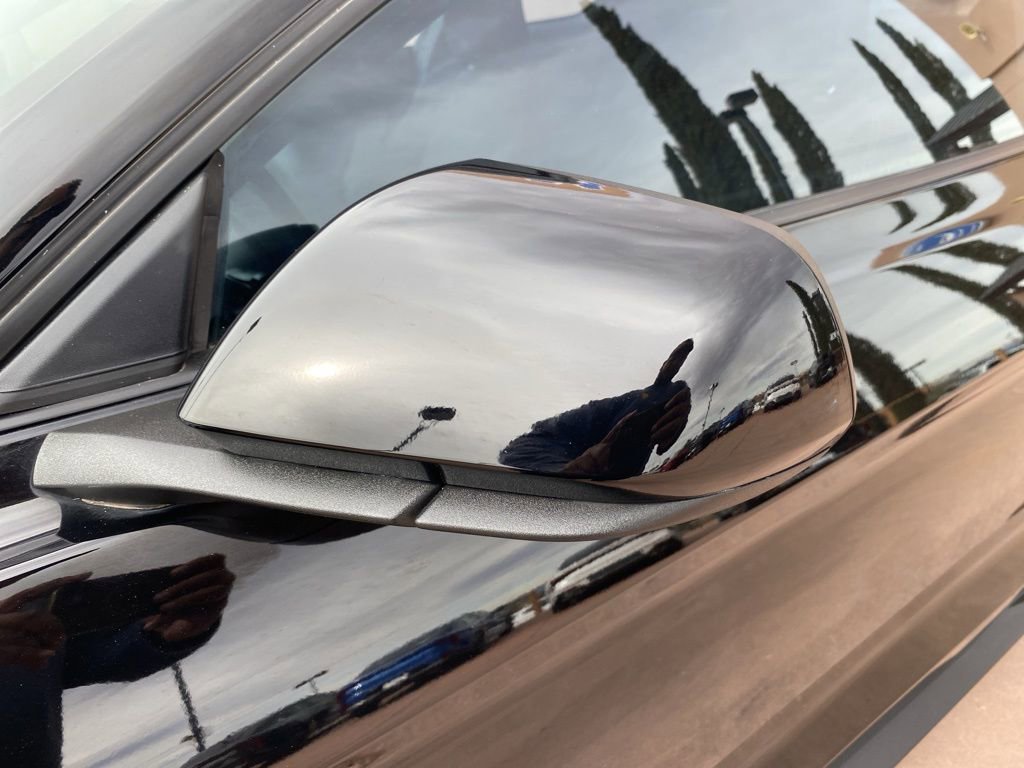 Certified 2019 Ford Mustang Coupe image 4