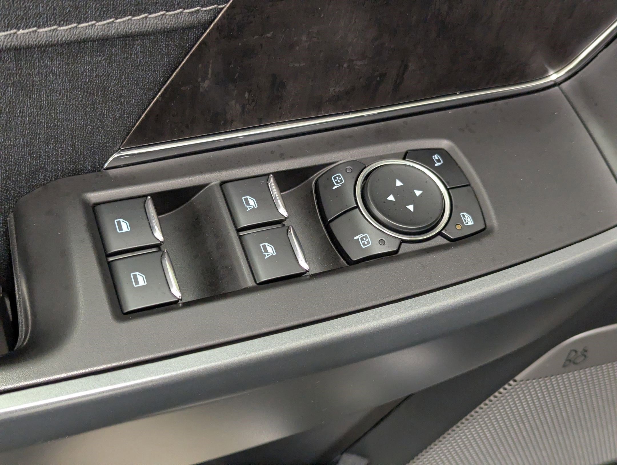 Certified 2023 Ford F150 Lariat w/ FX4 Off-Road Package image 12