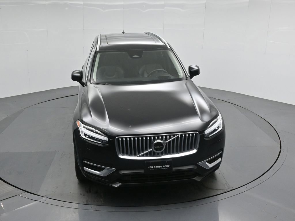 Used 2023 Volvo XC90 B6 Ultimate w/ Protection Package Premier image 30