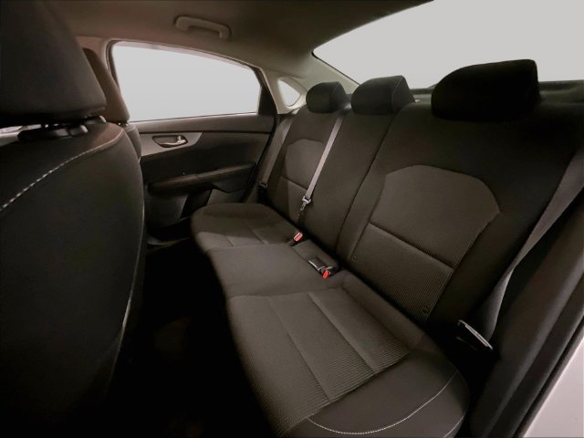 Used 2021 Kia Forte LXS FWD image 25