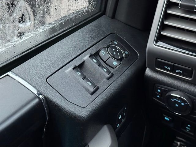 Certified 2019 Ford F150 Platinum w/ Equipment Group 701A Luxury image 38