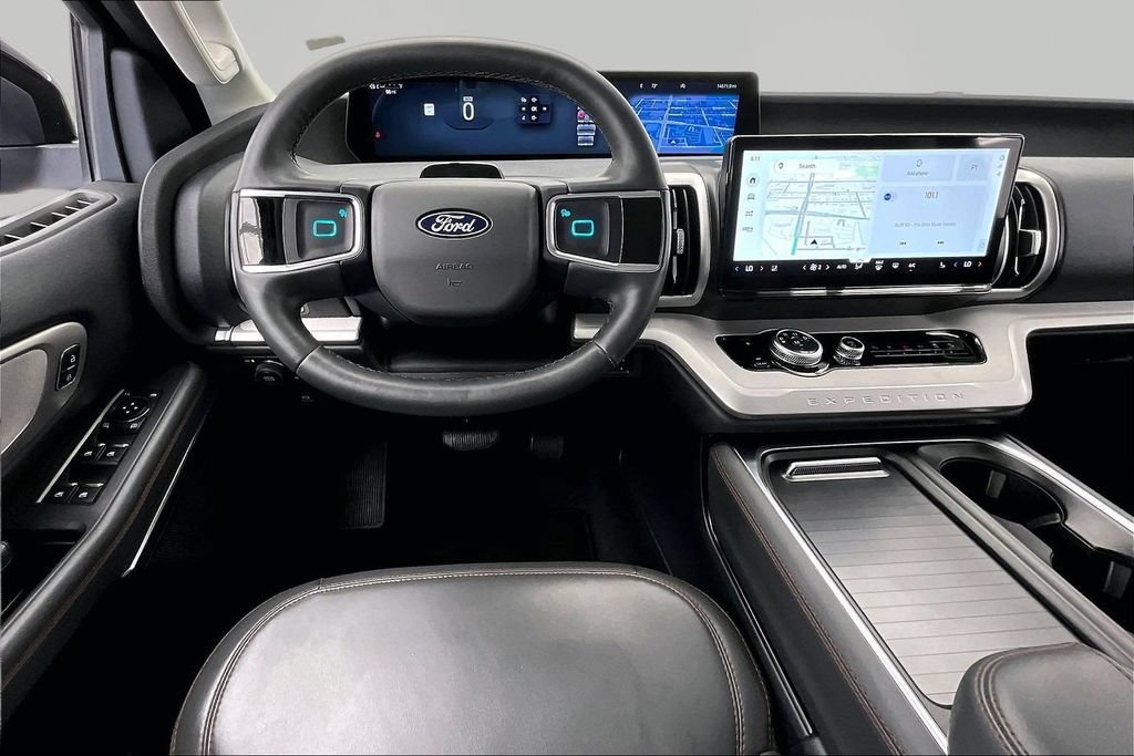 Certified 2025 Ford Expedition Max Active AWD/4WD image 5