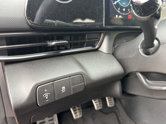 Used 2025 Hyundai Elantra N FWD image 19