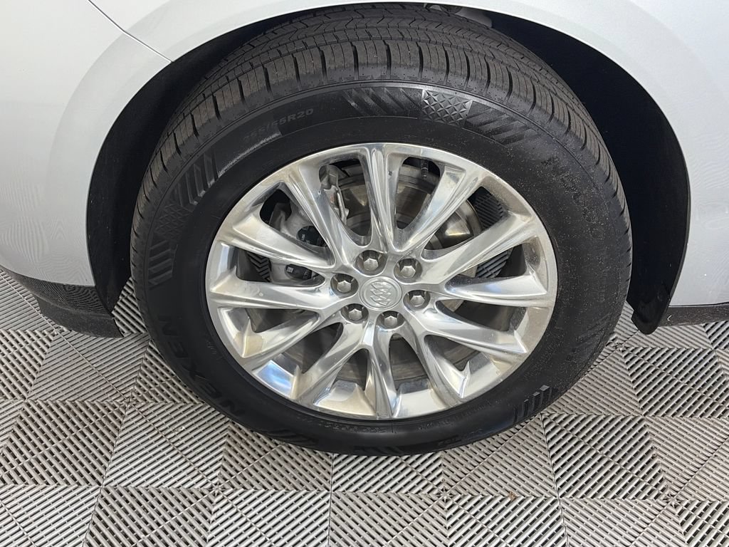 Used 2021 Buick Enclave Premium w/ Sun and Sites Package FWD image 8