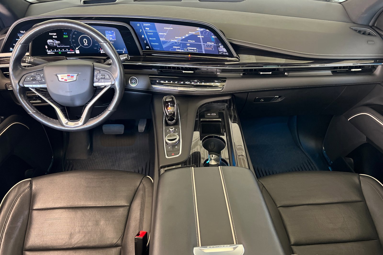 Used 2021 Cadillac Escalade Sport w/ Driver Assist Tech Package image 14