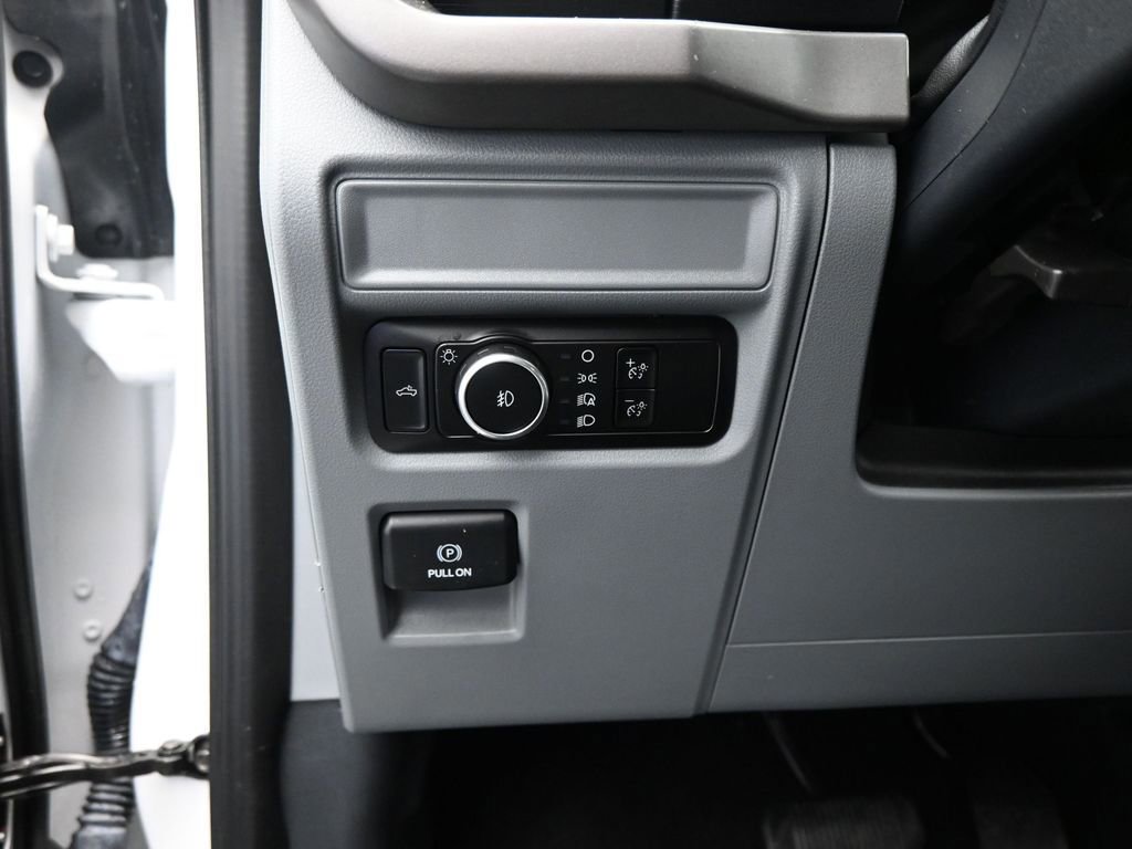 Certified 2024 Ford F150 XLT w/ FX4 Off-Road Package image 38