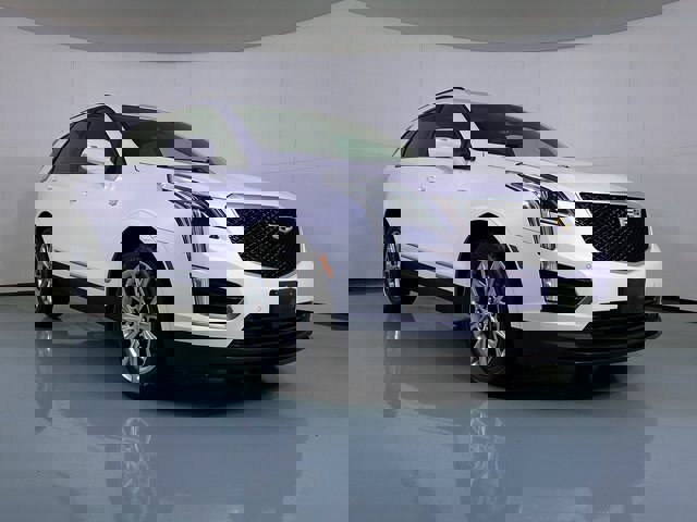 Used 2020 Cadillac XT5 Sportv image 2