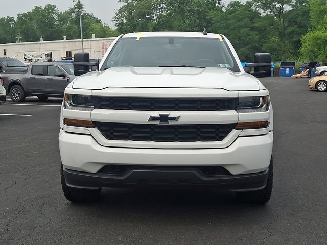 Used 2018 Chevrolet Silverado 1500 Custom w/ Custom Value Package AWD/4WD image 3