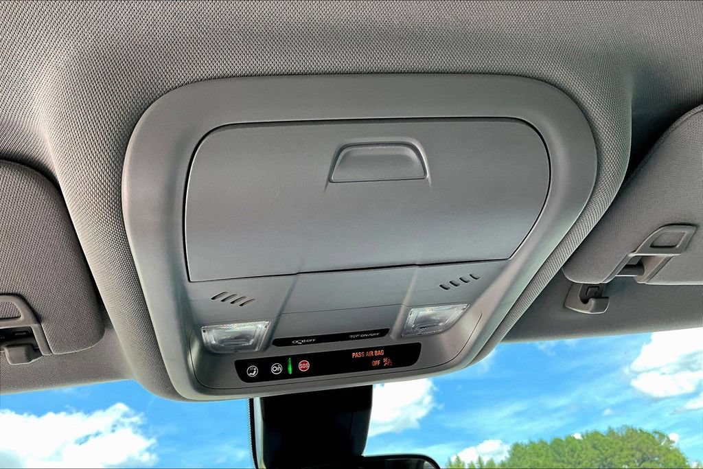 Used 2024 Chevrolet Equinox LT AWD/4WD image 17