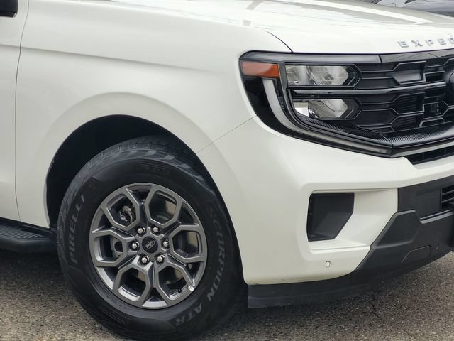 Certified 2025 Ford Expedition Max Active AWD/4WD image 6