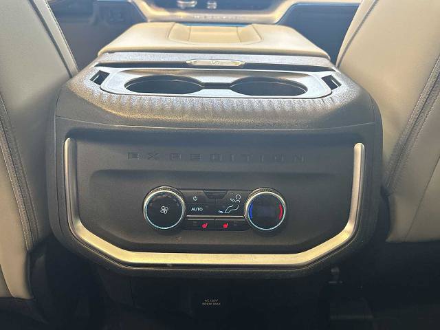 Certified 2025 Ford Expedition Platinum w/ Driver's Package AWD/4WD image 20