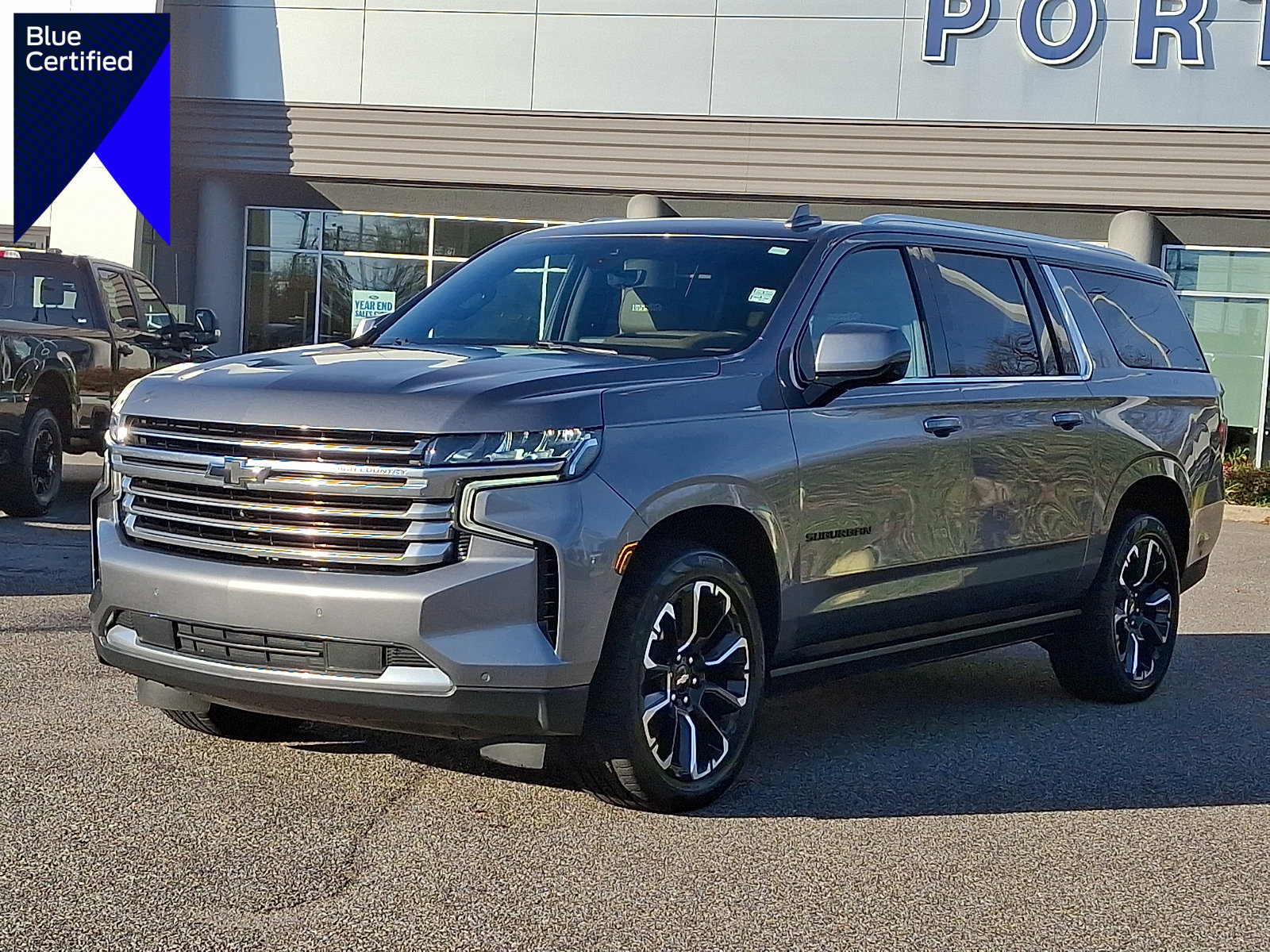 Used 2021 Chevrolet Suburban High Country image 1
