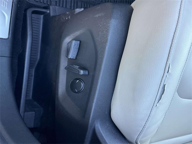 Certified 2023 Ford Edge Titanium w/ Class II Trailer Tow Package image 29