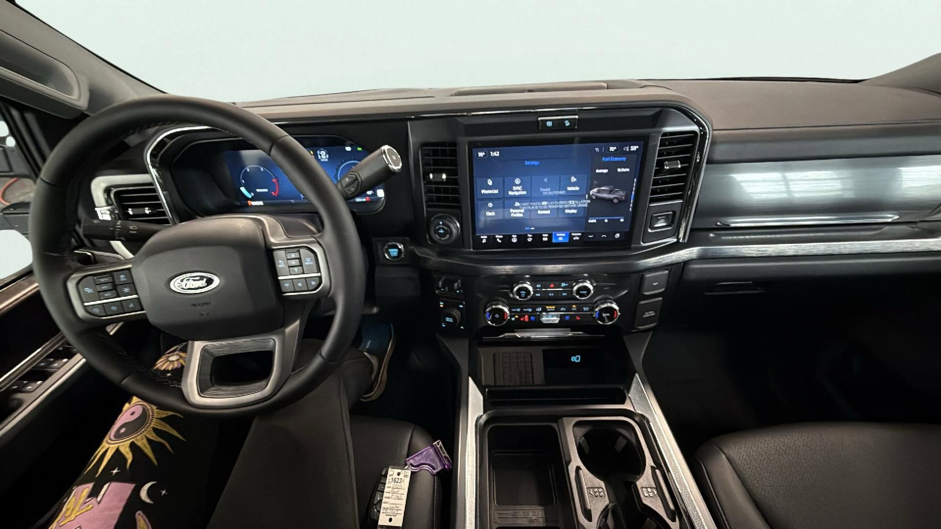 Certified 2025 Ford F250 Lariat w/ Lariat Ultimate Package image 12