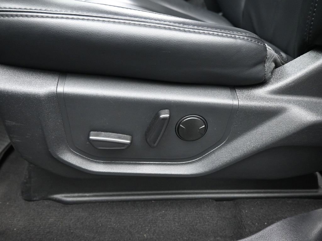 Certified 2024 Ford Expedition Max XLT image 37