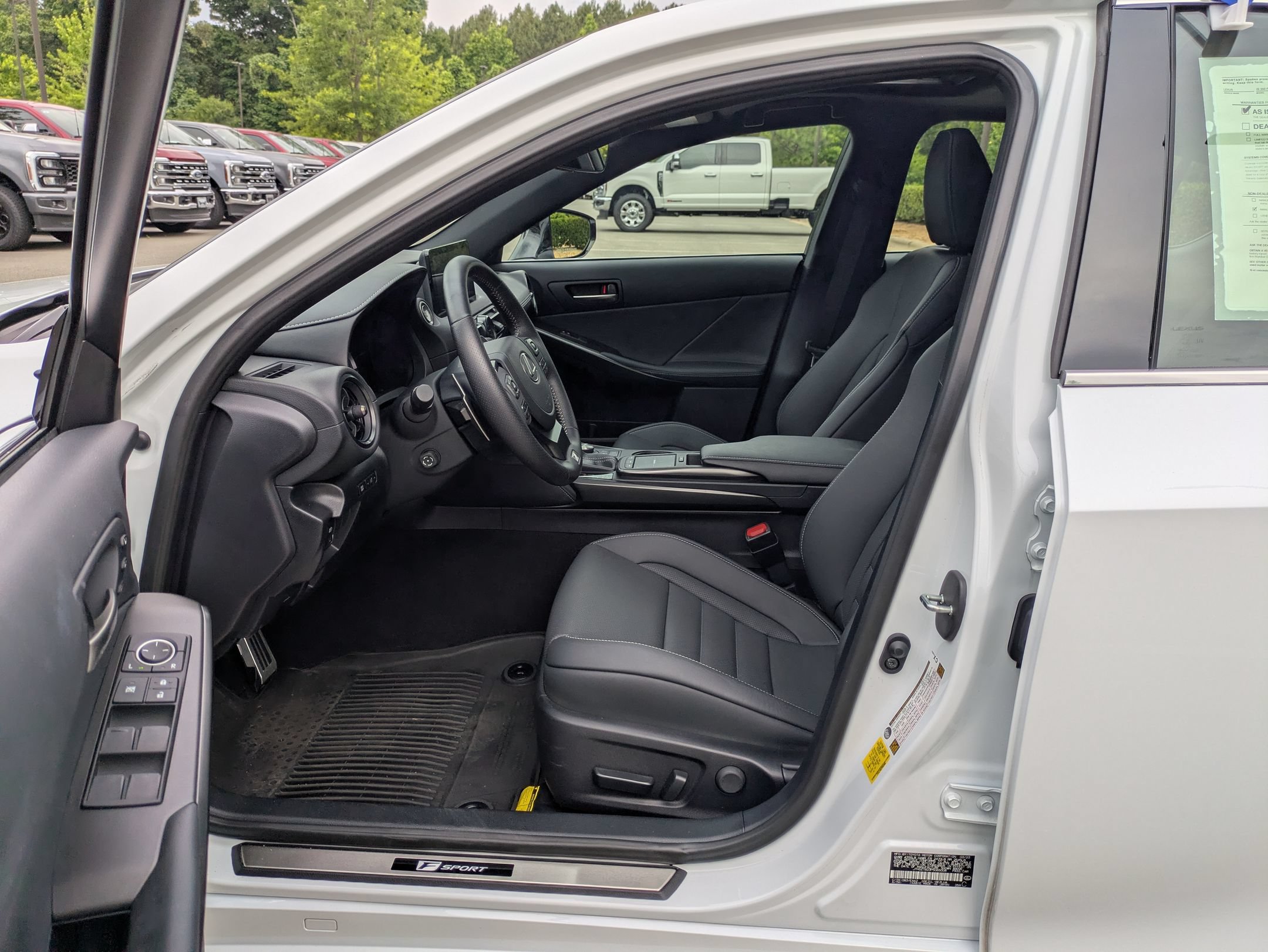 Used 2023 Lexus IS 350 F Sport RWD image 12