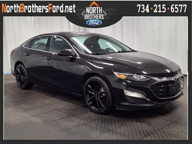 Used 2024 Chevrolet Malibu LT w/ Midnight Edition image 5