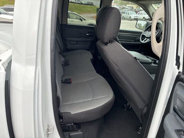 Used 2024 RAM 1500 Classic SLT image 30