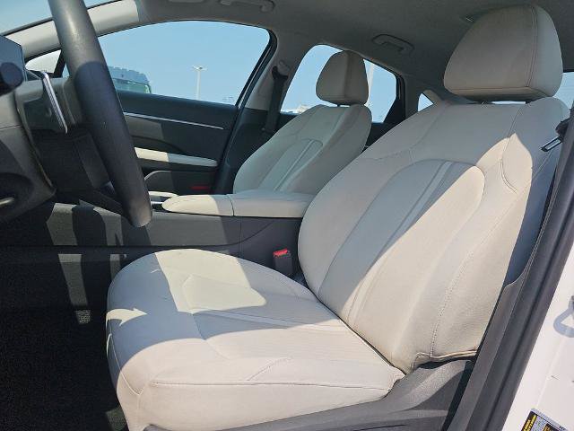 Used 2025 Hyundai Sonata SEL FWD image 14
