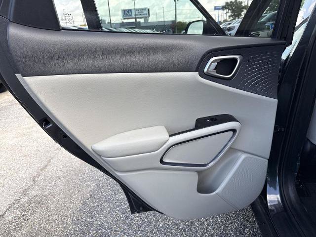 Used 2025 Kia Soul EX FWD image 28