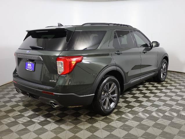 Certified 2024 Ford Explorer XLT w/ Equipment Group 202A AWD/4WD image 5