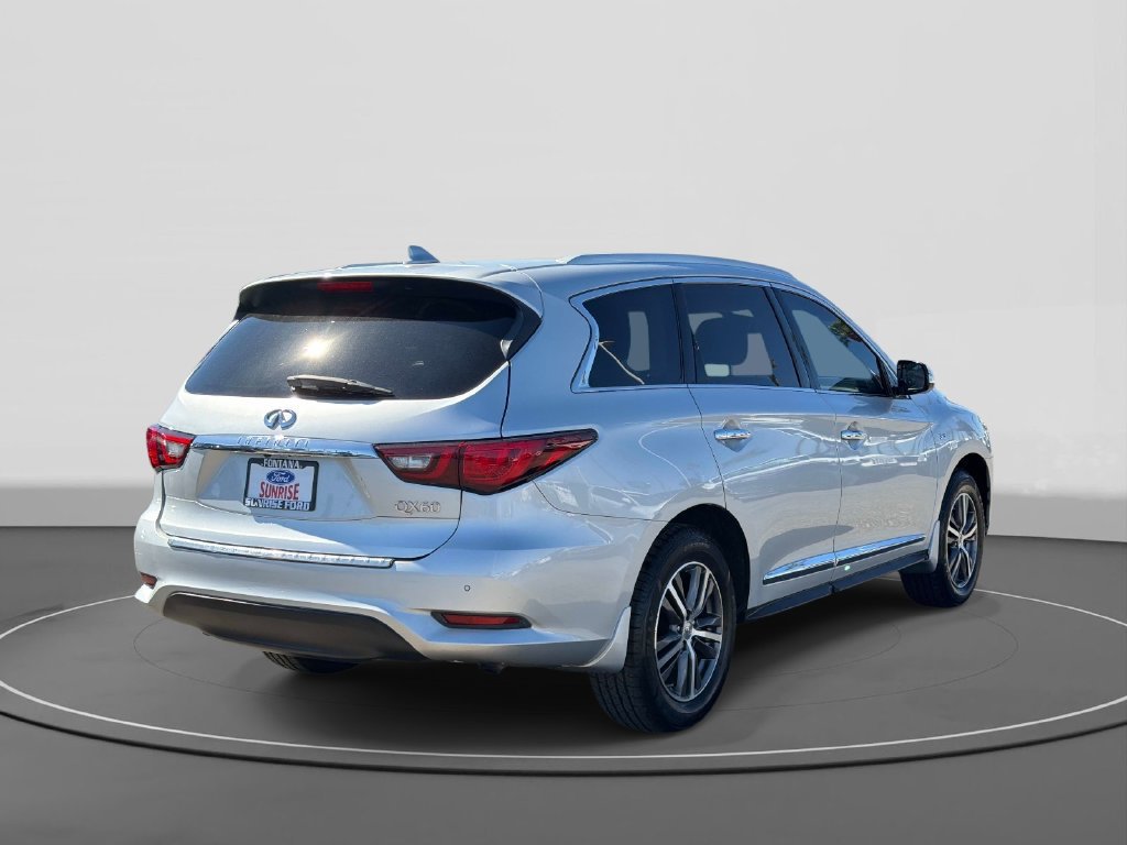 Used 2019 INFINITI QX60 Luxe w/ Essential Package FWD image 5