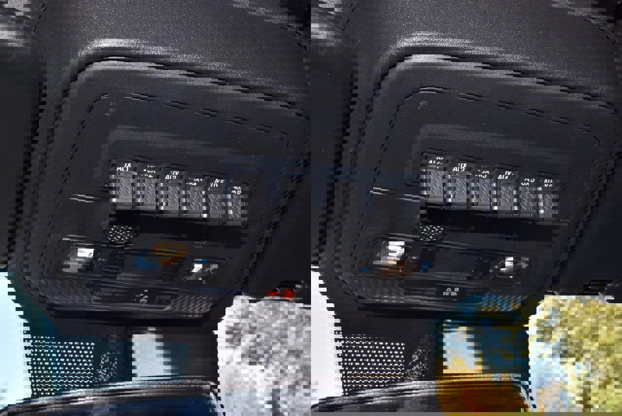 Certified 2023 Ford Bronco Wildtrak image 38