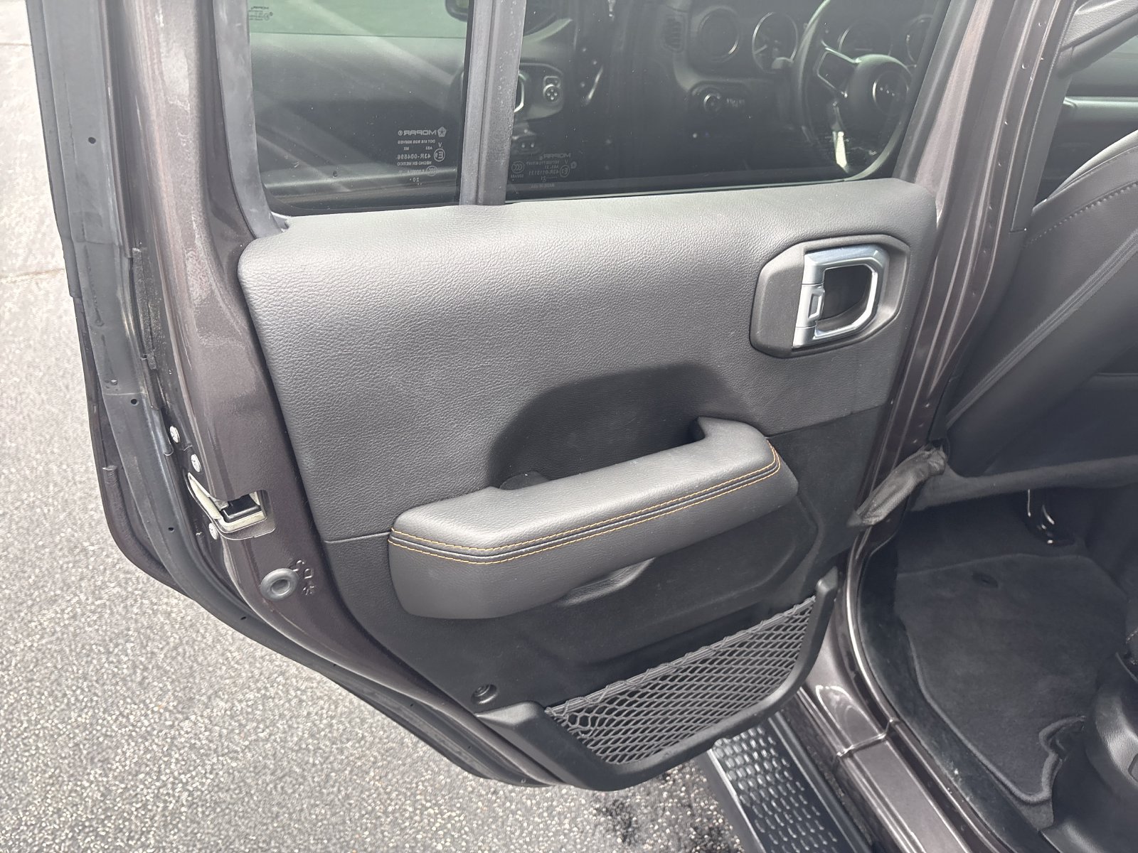 Used 2021 Jeep Wrangler Unlimited Sahara AWD/4WD image 17