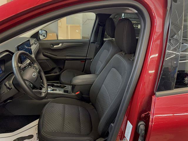 Certified 2023 Ford Escape Active w/ Tech Pack #2 AWD/4WD image 10