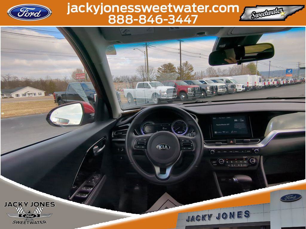Used 2020 Kia Niro LXS image 14