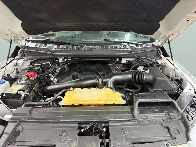 Certified 2019 Ford F150 Lariat w/ Equipment Group 502A Luxury image 30