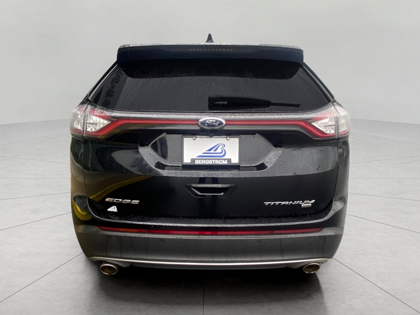 Certified 2018 Ford Edge Titanium w/ Equipment Group 301A AWD/4WD image 13