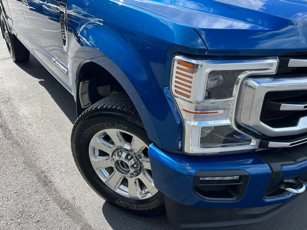 Certified 2022 Ford F350 Platinum AWD/4WD image 2