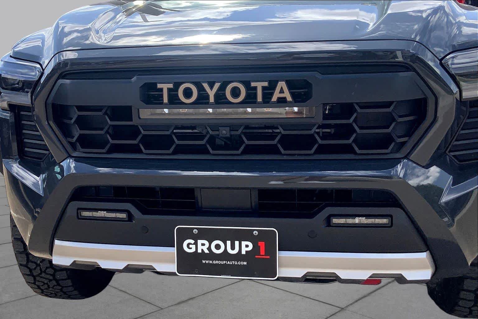 Used 2025 Toyota Tacoma 4x4 Double Cab Hybrid image 30